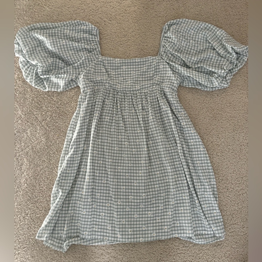 Women’s Daisy checkered dress size large